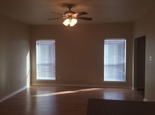 2735 Malibu Ct, Glenn Heights, TX 75154