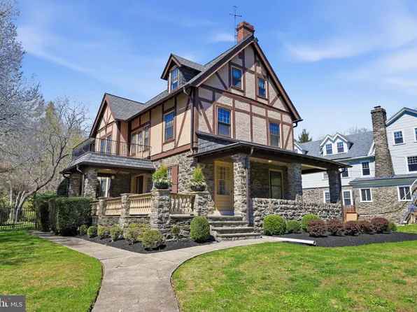 7404 Mountain Ave, Melrose Park, PA 19027