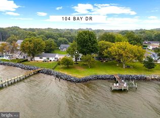 104 Bay Dr, Stevensville, MD