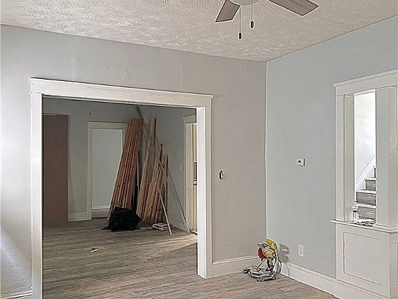 3rd image of 1327 E 112th St