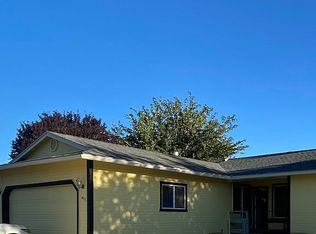 415 Nader Way, Fernley, NV 89408