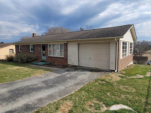 2nd image of 5440 Stafford Dr