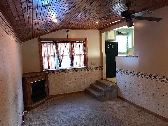 4th image of 25 Bayliss Ave