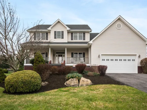 408 Cedar Orchard Dr W, Blacksburg, VA 24060