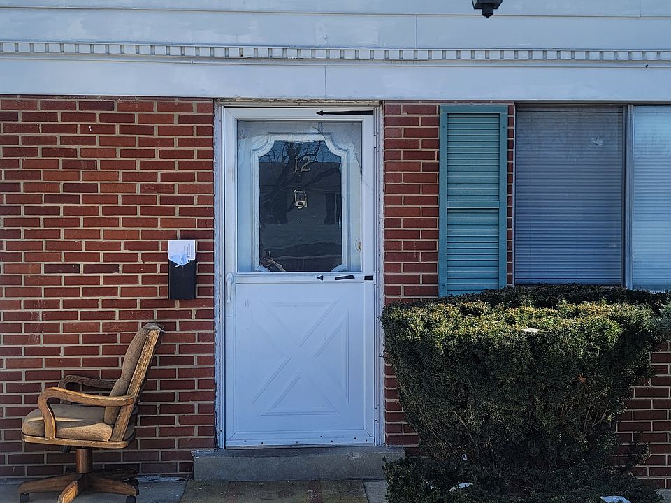 1st image of 1579 Meredith Dr Unit 12