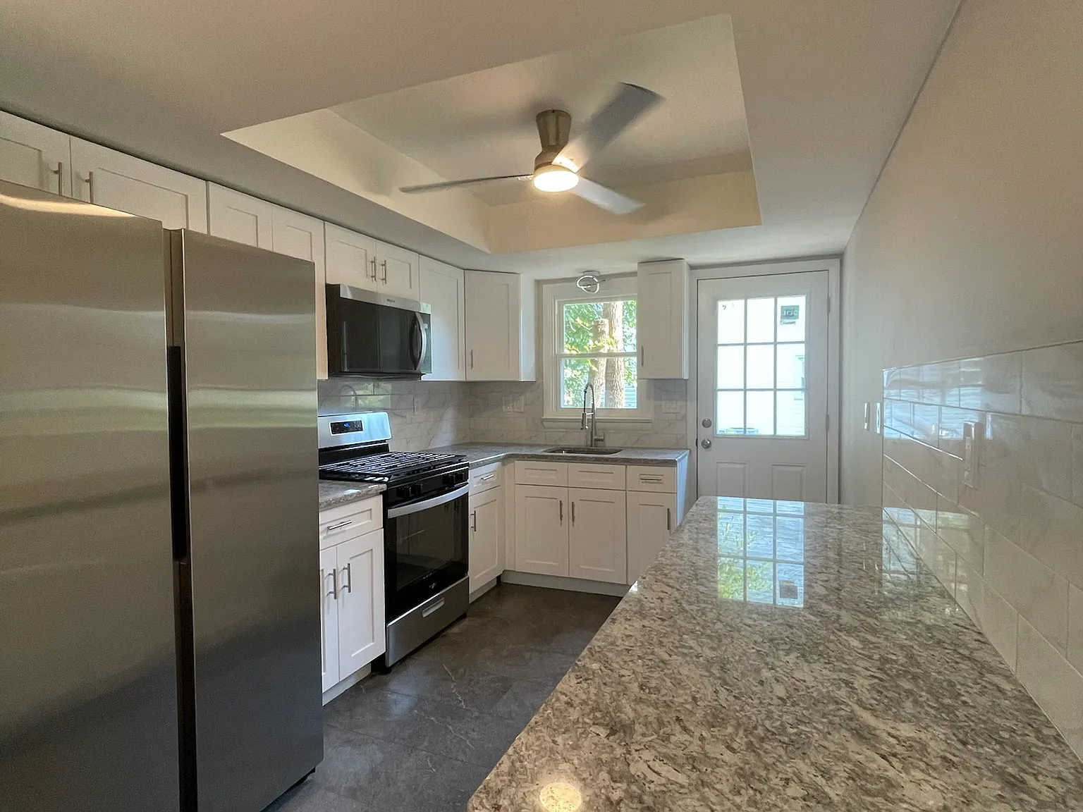 4 bed, 1.5 bath, 1456 sqft, $3,195 — Photo 1