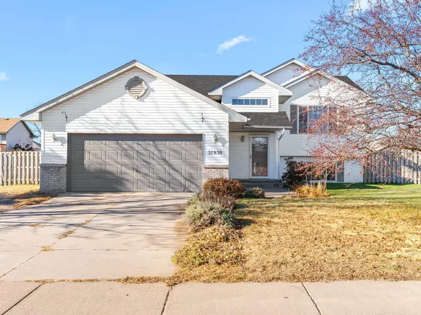 37830 Harvester Ave, North Branch, MN 55056