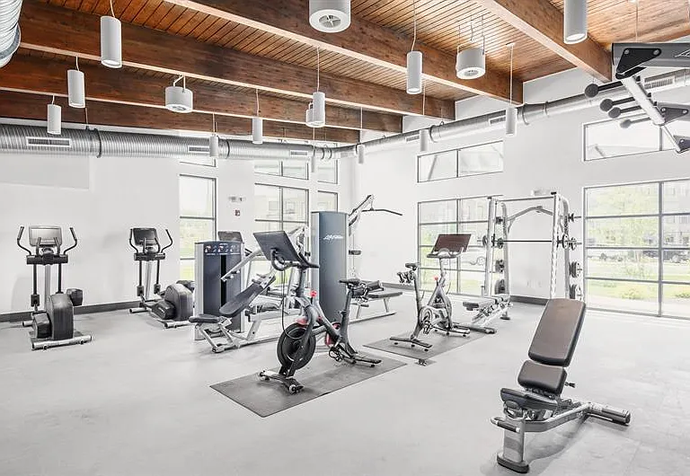 Train like a Champ in State-of-the-Art-Gym (included in the Rent Value) across the Street to help you Reach you Fitness Goals!
