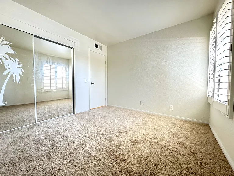 473 Bradshaw Ln — Photo 9