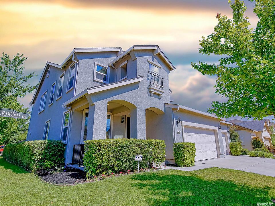 1st image of 200 River Bend Ln