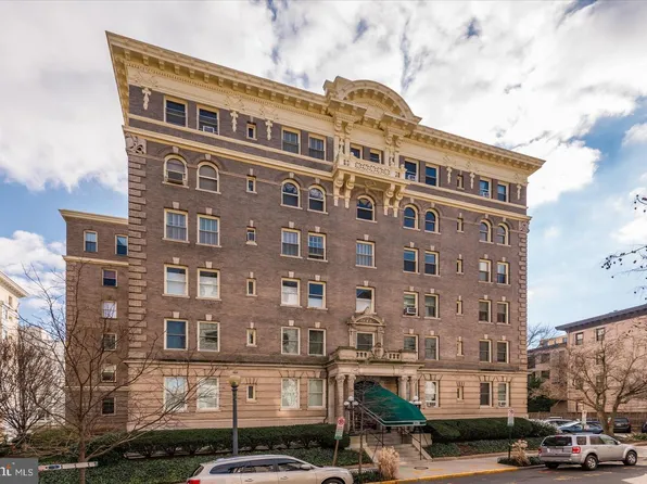 2122 California St NW #460, Washington, DC 20008