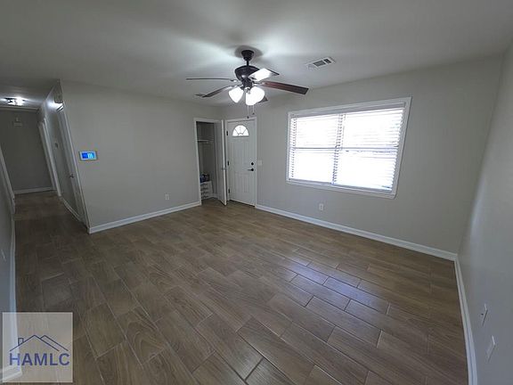 3rd image of 979 White Cir