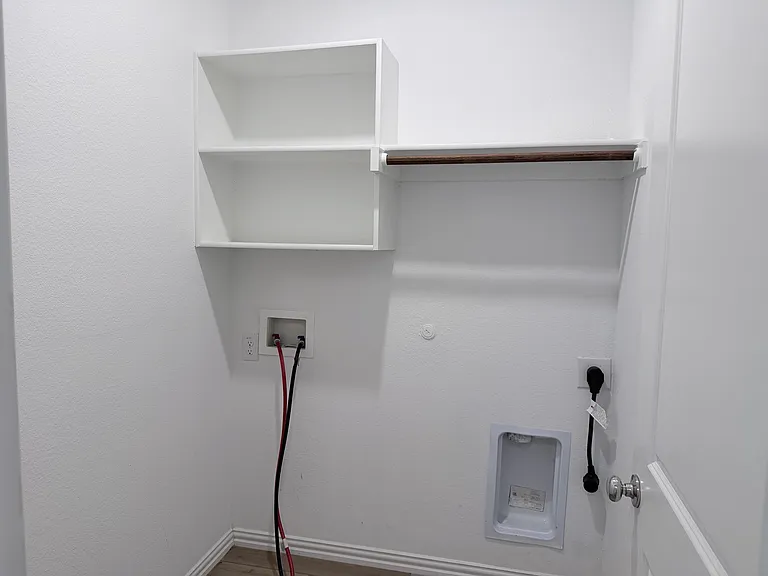 1200 Mahogany Ln — Photo 12
