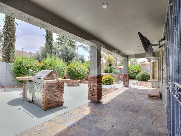 3269 E Hopkins Rd — Photo 44