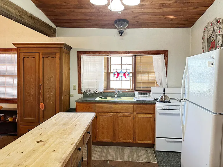 621 Tecolote St #1 — Photo 5