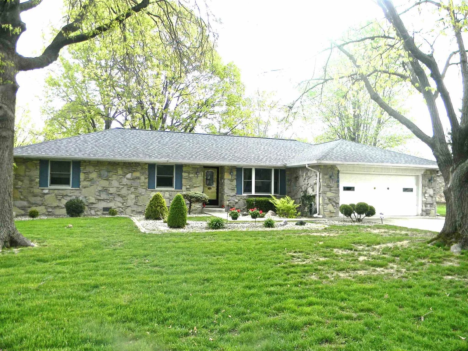 3508 Williams Dr photo 1
