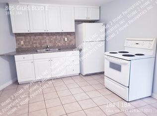 805 Giles Blvd E, Windsor, ON N9A 4E7