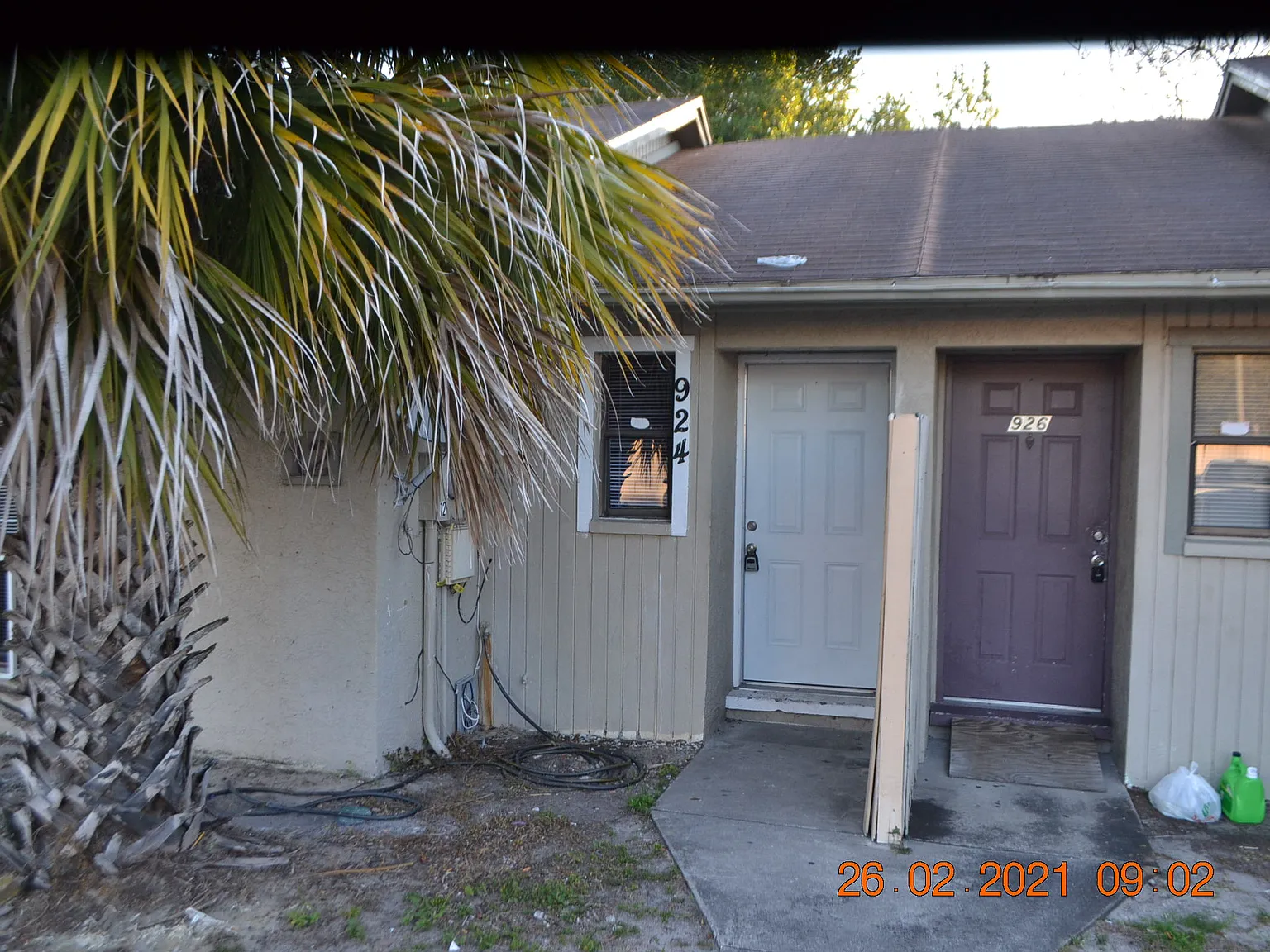 2 bed, 901 sqft, $1,250 — Photo 1