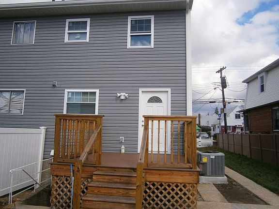 4th image of 20006 120th Ave