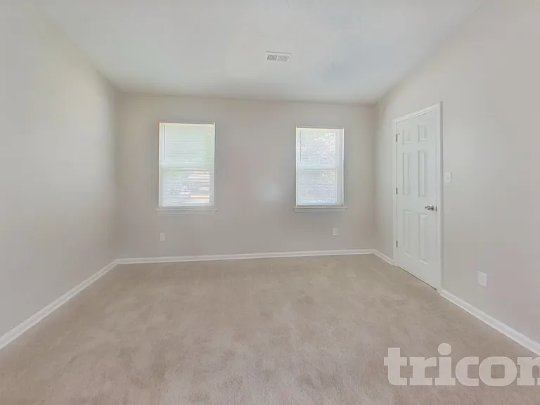 7631 Coffey Creek Dr — Photo 8
