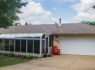 6859 Deer Trail Rd, Manhattan, KS 66503