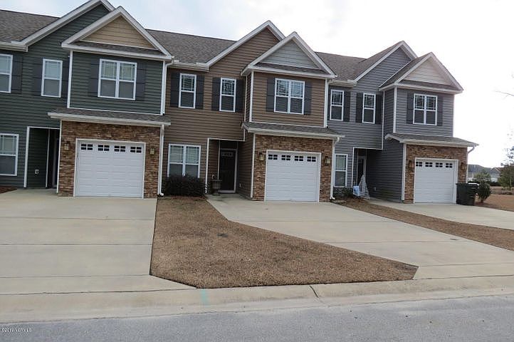 1st image of 1805 Fox Den Way Unit 5