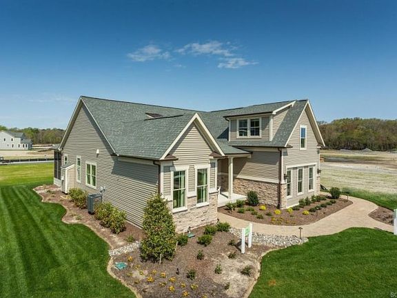 5th image of 30194 Candleberry Dr
