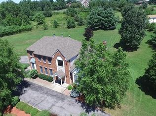 918 River Point Dr, Montgomery, NY 12549