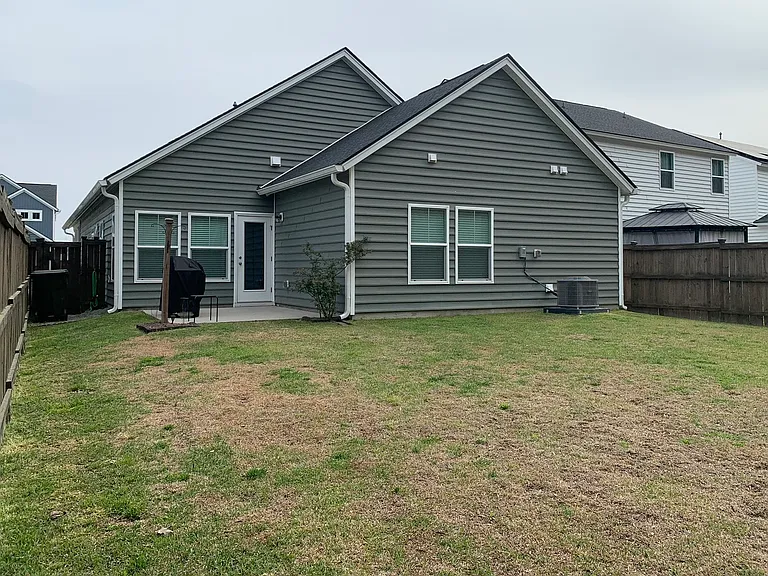 221 Pink Azalea St — Photo 44