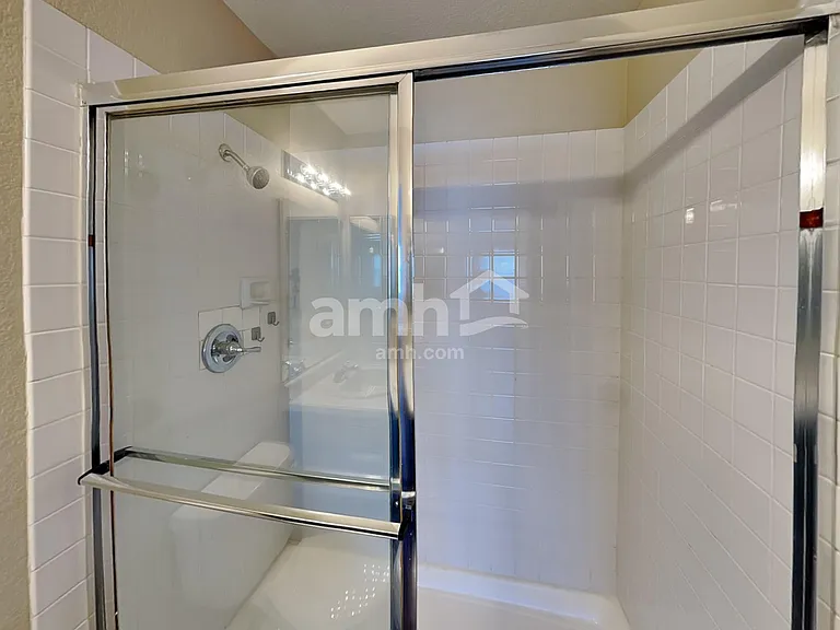 7970 Lonette Ave — Photo 12