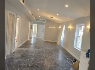 84 Waterville St, Waterbury, CT 06710