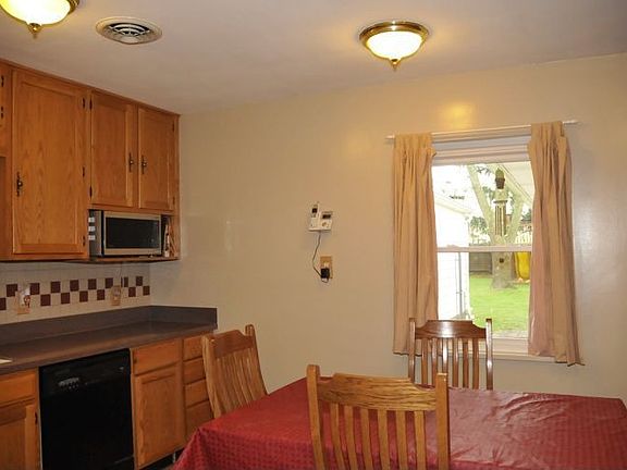 5th image of 3815 Kingswood Dr