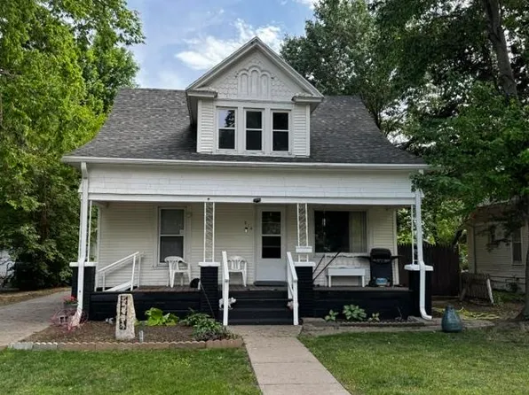 214 E 7th St, Hastings, NE 68901