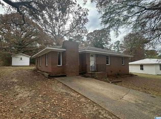 1311 Fulton Dr, Bessemer, AL 35020