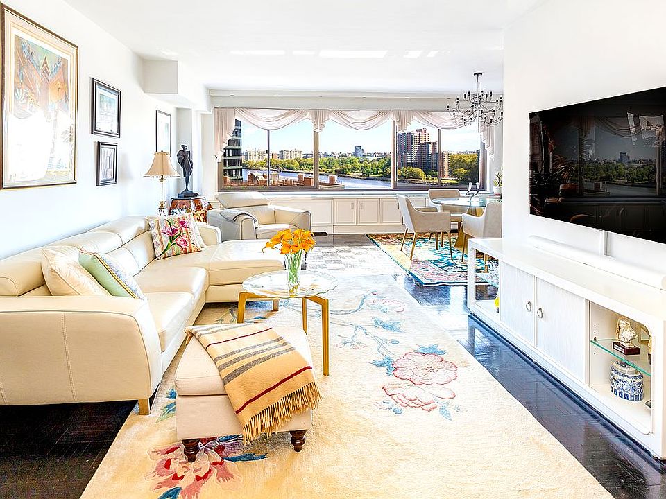 1st image of 530 E 72nd St APT 10B