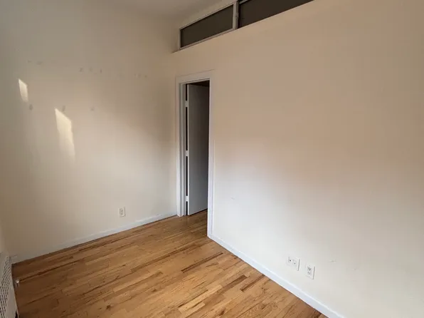 414 East 77th Street image 1 of 10