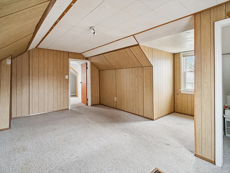 14416 Krems Ave — Photo 25