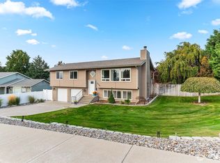 1040 Gilbert Ct, East Wenatchee, WA 98802