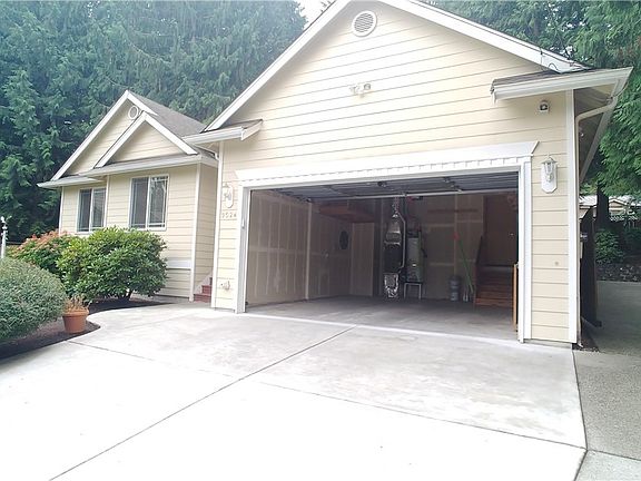 4th image of 9524 24th Pl NE