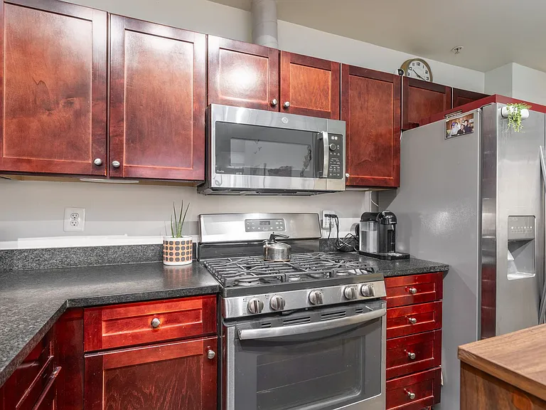 701 Lamont St NW #31 — Photo 4