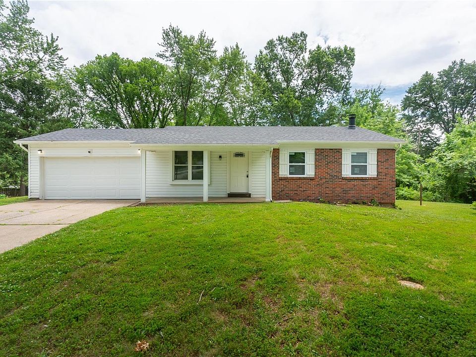 1st image of 1470 Villa Lago Dr