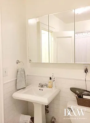 Rented by Buchbinder & Warren | media 30