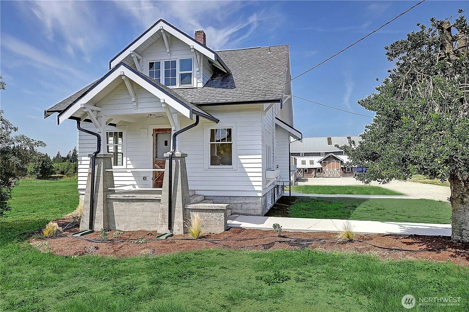 27120 36th Avenue NW photo 1