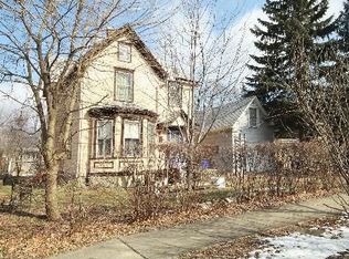 305 E Union Ave, Wheaton, IL 60187