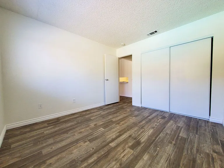 Evergreen Villas — Photo 7