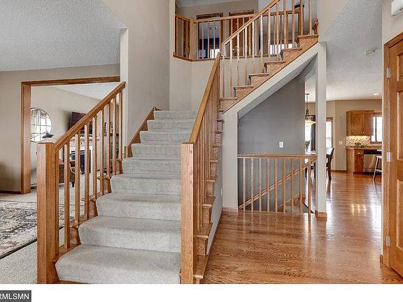 2nd image of 2945 Liberty Alcove