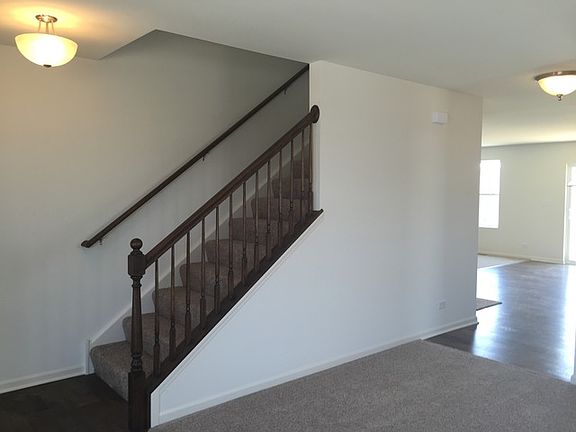 3rd image of 2128 Bonnieglen Dr