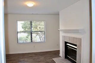 Grove Parkview — Photo 32