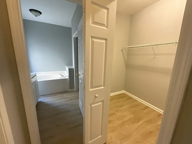 14 Essex Ct #A — Photo 14