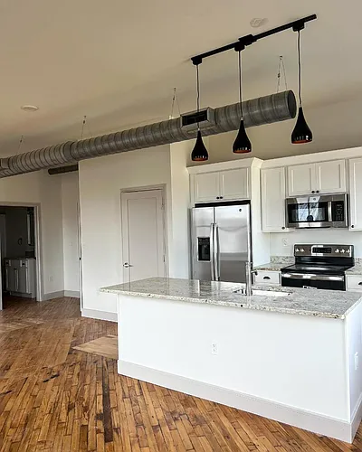 35 Maple Ave #104 Photo 1